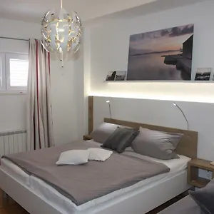 Agatha Apartmán